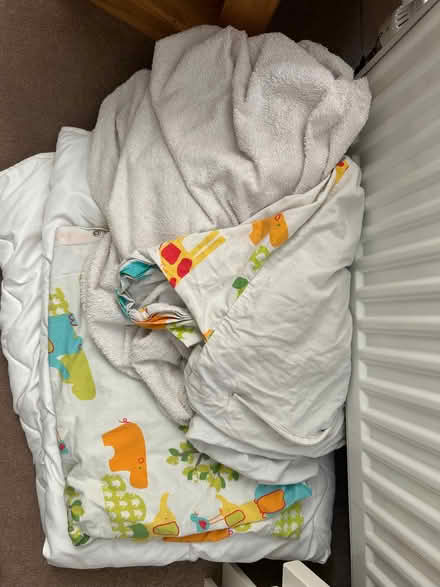 Photo of free Gro to bed sheets and duvet (Oakwood Park N14) #1