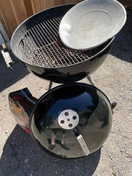 Photo of free Weber Grill - Made In USA (Issaquah - Downtown vicinity) #2