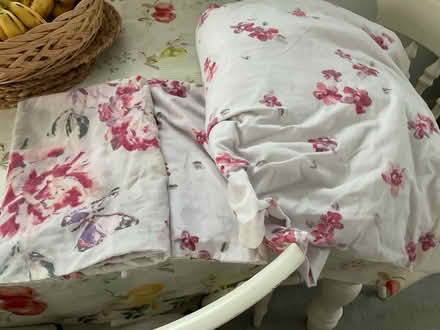 Photo of free King Size Duvet Set #3 (Saham Toney IP25) #3