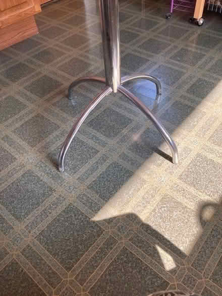 Photo of free Round table (Crackenthorpe CA16) #3