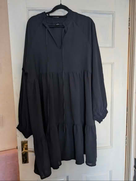 Photo of free Dress (Bankfoot BD5) #2