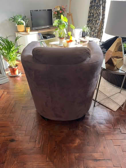 Photo of free Grey tub chair / armchair (GU9) #3