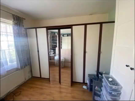 Photo of free 5 wardrobe doors, with 2 mirror ones (Tottenham N17) #1