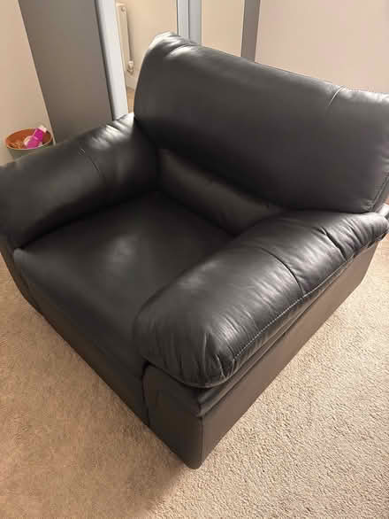 Photo of free Single seater sofa (Loanhead EH17) #2