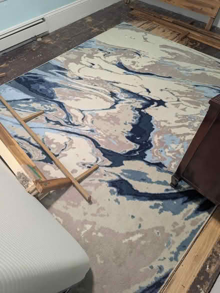 Photo of free Area Rug with Water/Sand Pattern (Somerville) #1