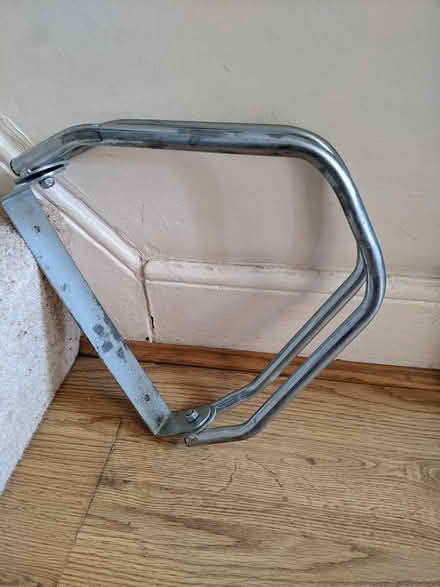 Photo of free Metal Wall Bracket (St Thomas EX4) #2