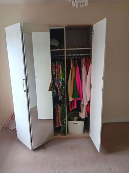 Photo of free Triple wardrobe bifolding (Foggyley Gardens DD3) #2