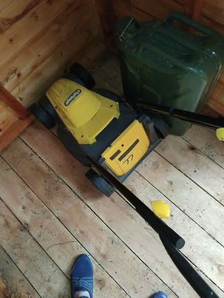 Photo of free Spares/ repair elec lawnmower (Bloxwich.walsall WS3) #1