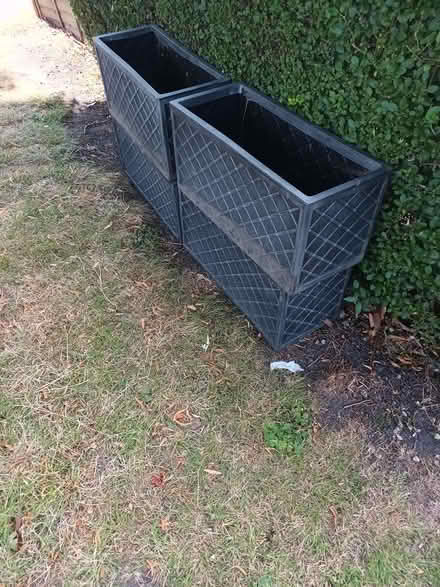Photo of free 4 planters (bilston WV14) #1