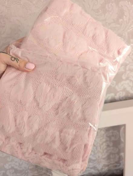 Photo of free Two new baby pink pillow cases (Wallasey CH45) #1
