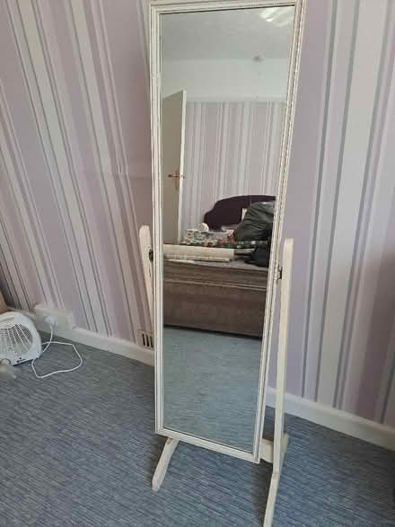 Photo of free Freestanding Tilting Mirror (Harefield SO19) #1