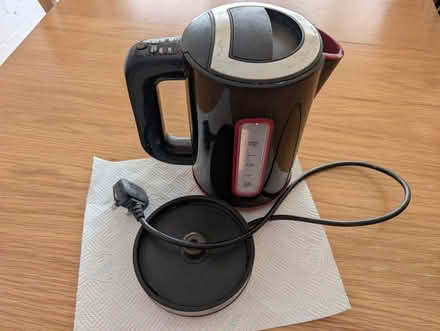 Photo of free Electric Kettle (Abbey Wood DA18) #1