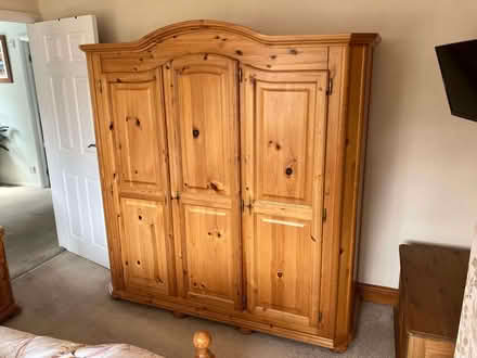 Photo of free Pine bedroom furniture (Burbage LE10) #1