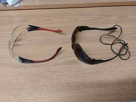 Photo of free 2 pair of safety glasses (EN8) #1