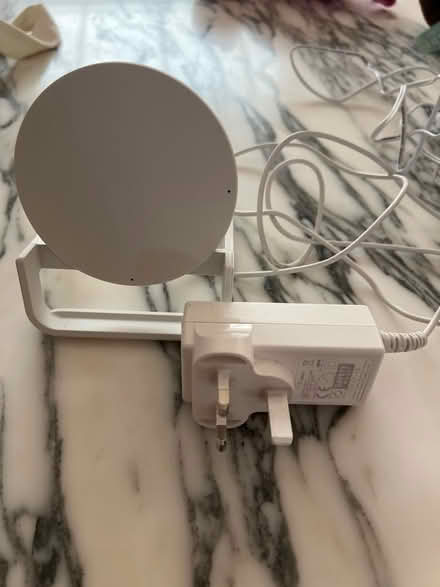Photo of free Belkin boostup wireless charger stand (North Kensington W10) #1