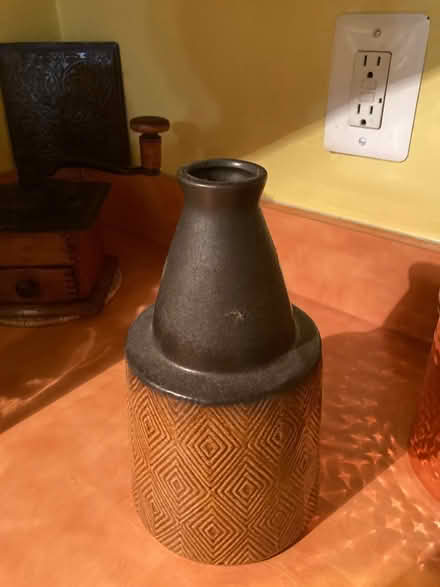 Photo of free Vases set of 3 (Howard Co) (Scaggsville) #2