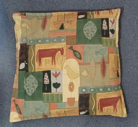 Photo of free 25" x 25" feather cushion in handmade patterned cover (Primrose LA1) #2