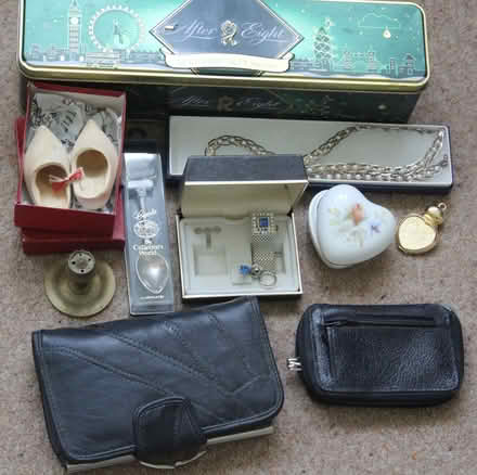 Photo of free Random Mix of Bric-a-Brac Pieces (Parkstone BH12) #1
