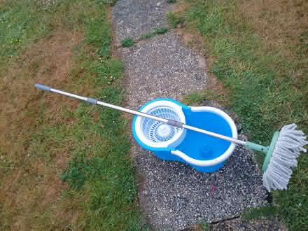 Photo of free Floor spinning mop (PO7 Purbrook) #1