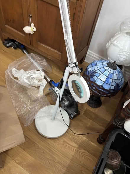 Photo of free magnifying lamp (Gramercy) #1