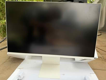 Photo of free Samsung computer display ("Old Town") #2