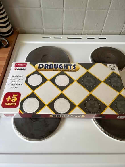 Photo of free Draughts plus 5 games (Arbourthorne S2) #1