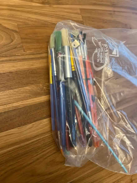 Photo of free Tempera and finger paints (Haggerty and 7 mile) #2