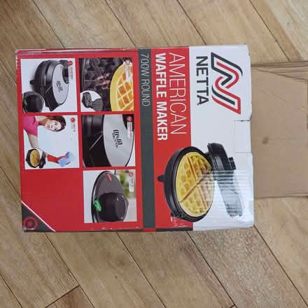 Photo of free American waffle maker. (Sydenham SE26) #2