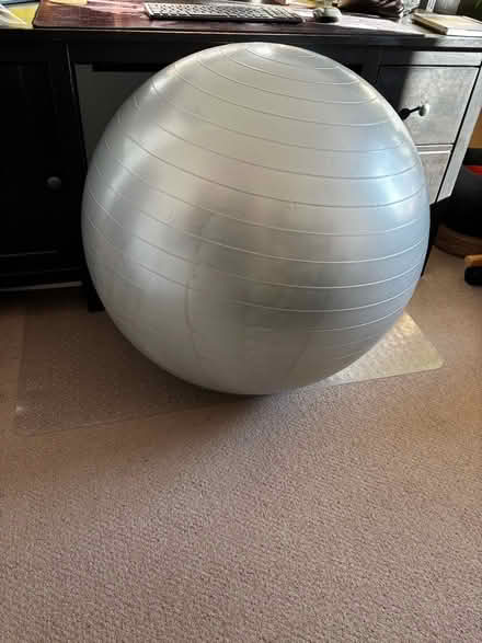 Photo of free Large Yoga ball (Farnborough GU14) #2