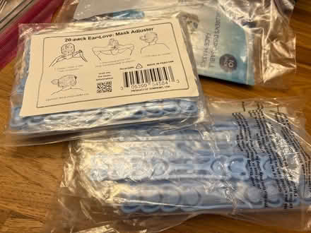 Photo of free Disposable face masks (Haggerty and 7 mile) #4