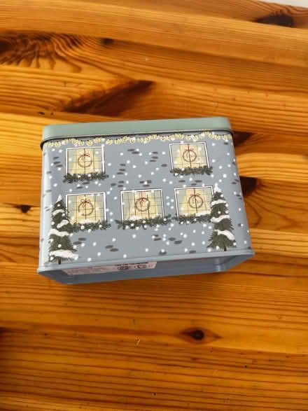 Photo of free Winter house tin (Wollaton NG9) #3