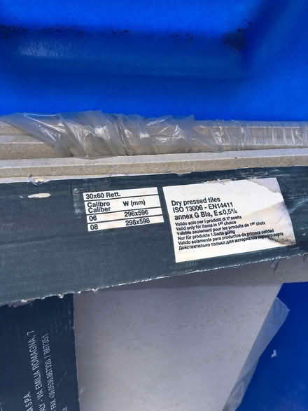 Photo of free 4 beige tiles 600 x 300 (Rainham Kent) #2