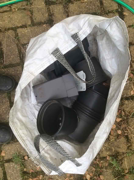 Photo of free Flower Pots (Wivenhoe co7 9sd) #1