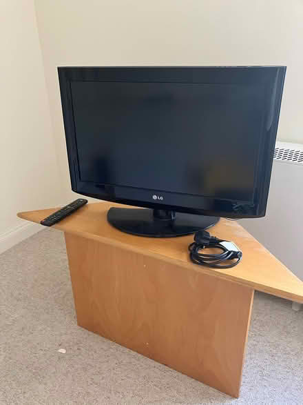 Photo of free TV And Table (Dublin 4) #1