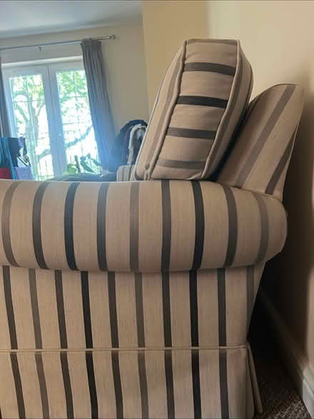 Photo of free Laura Ashley Sofa (S40) #4
