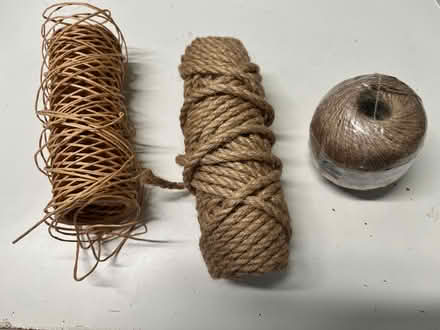 Photo of free jute cords (Near the old Sherman Hospital) #1
