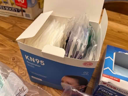 Photo of free Disposable face masks (Haggerty and 7 mile) #2