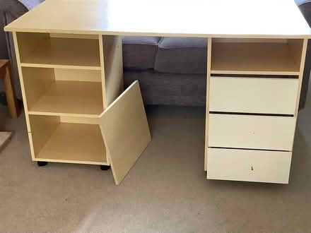 Photo of free Desk (Tenbury Wells WR15) #2