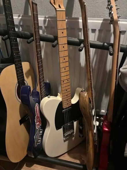 Photo of Musical instruments / accessories (Trowbridge BA14) #1
