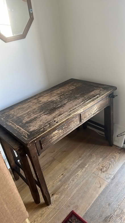 Photo of free Desk (Finsbury Park N7) #2