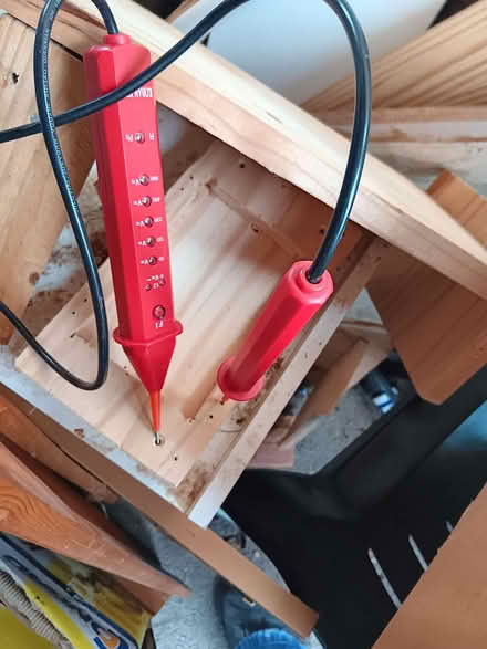 Photo of free red and electrical (New Park HG1) #1