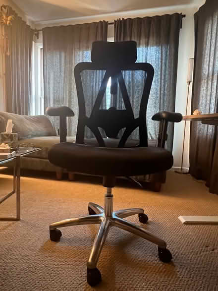 Photo of free Office chair (Nob hill) #1