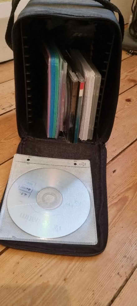 Photo of free DVD and CD cases and carrier (Prenton CH43) #1