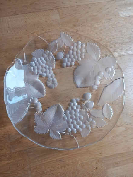 Photo of free Large glass bowl (Northcourt OX14) #1
