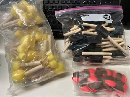 Photo of free sponge brushes and mini soft brushs (Near the old Sherman Hospital) #1