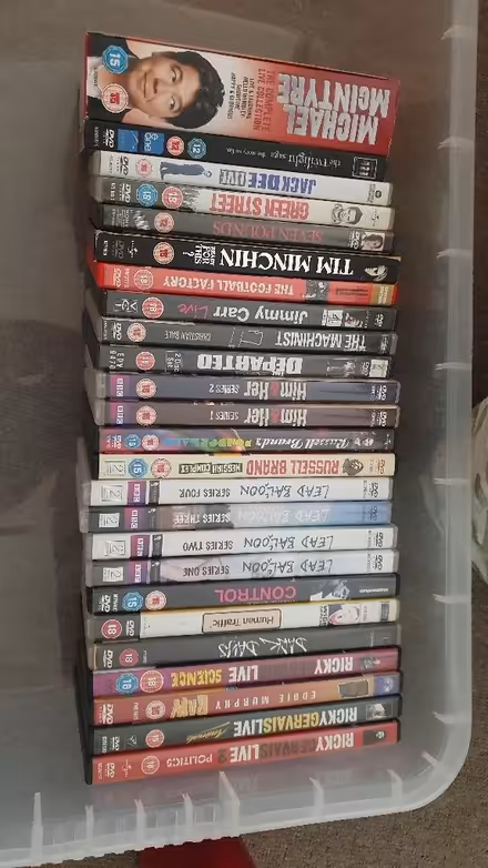 Photo of free DVDs (Hoobrook DY10) #1