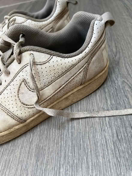Photo of free Pair of White Nike Trainers. Size 6. Decent condition (Southsea PO4) #2