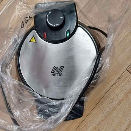 Photo of free American waffle maker. (Sydenham SE26) #1