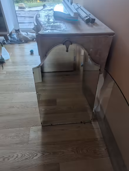 Photo of free 1950s dressing table (Broadstone BH18) #2