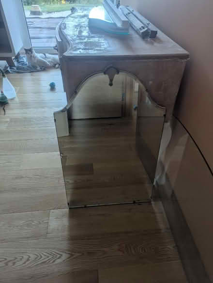 Photo of free 1950s dressing table (Broadstone BH18) #2